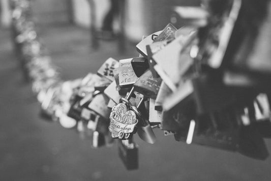 The Nostalgic Bond of Tin Toys and Childhood Memories - Antique & Hire