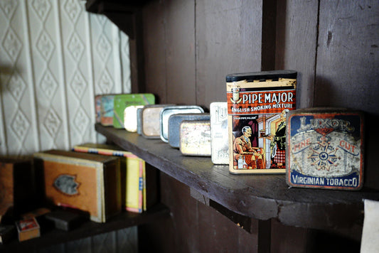 Discover the Timeless Charm of Retro Tins