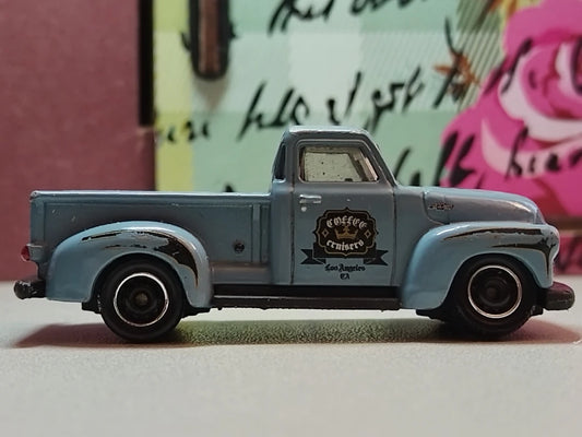 Discover Must-Have Features in Vintage Tin Toys - Antique & Hire