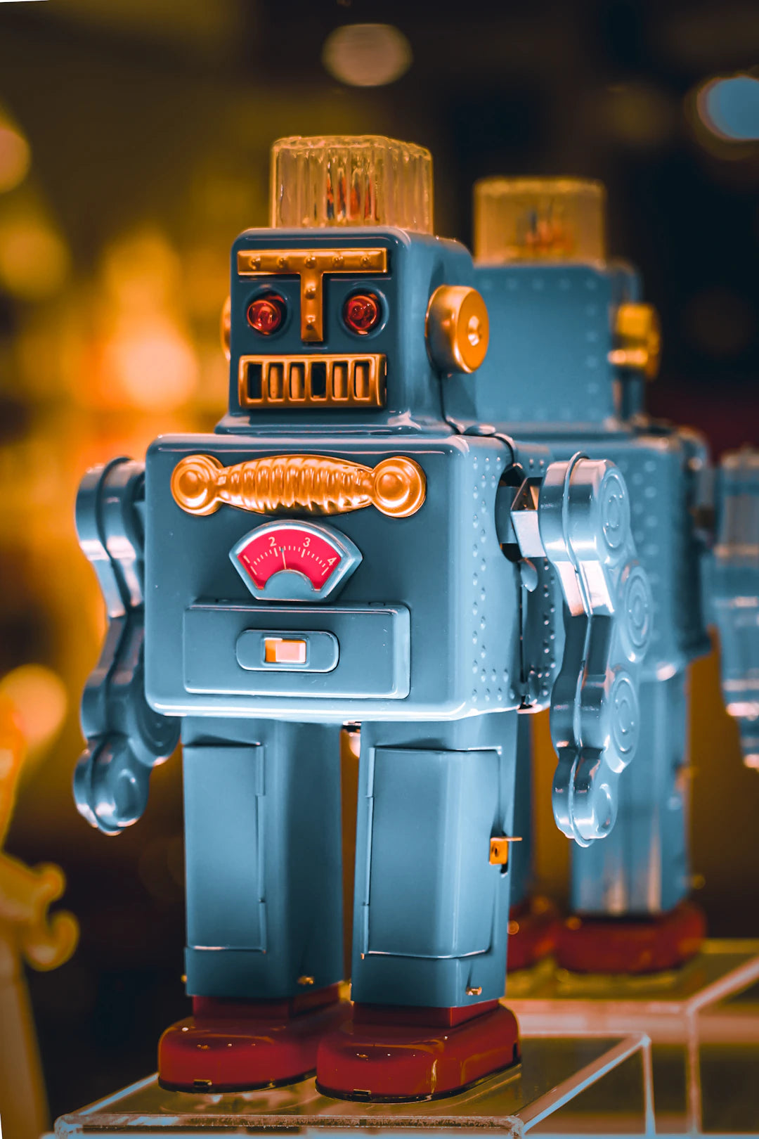 Vintage Wind-Up Robots Classic Collectibles for Nostalgic Play