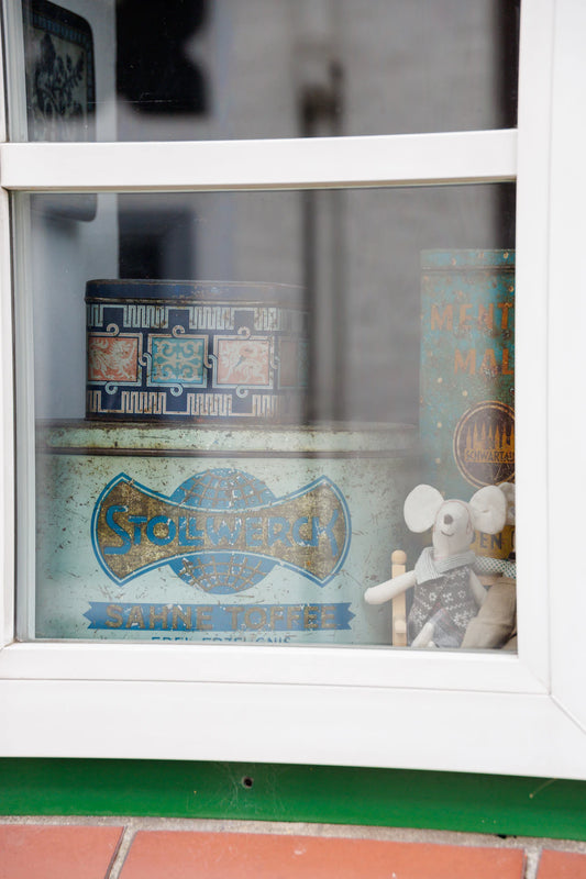 The Rise of Vintage Collectibles Tin Toys' Comeback