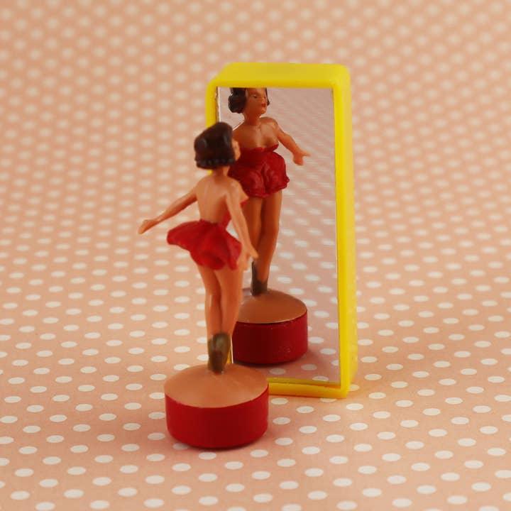 Ballerina Tanzmarie Magnetischer Dreh-Tanzpuppe Braun Rot Altmodisch